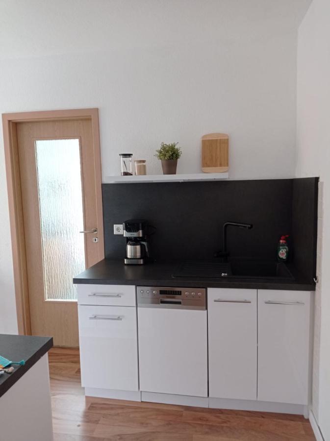 Ferienwohnung Greifenbach, Gartennutzung, Haustiere Willkommen Geyer Luaran gambar